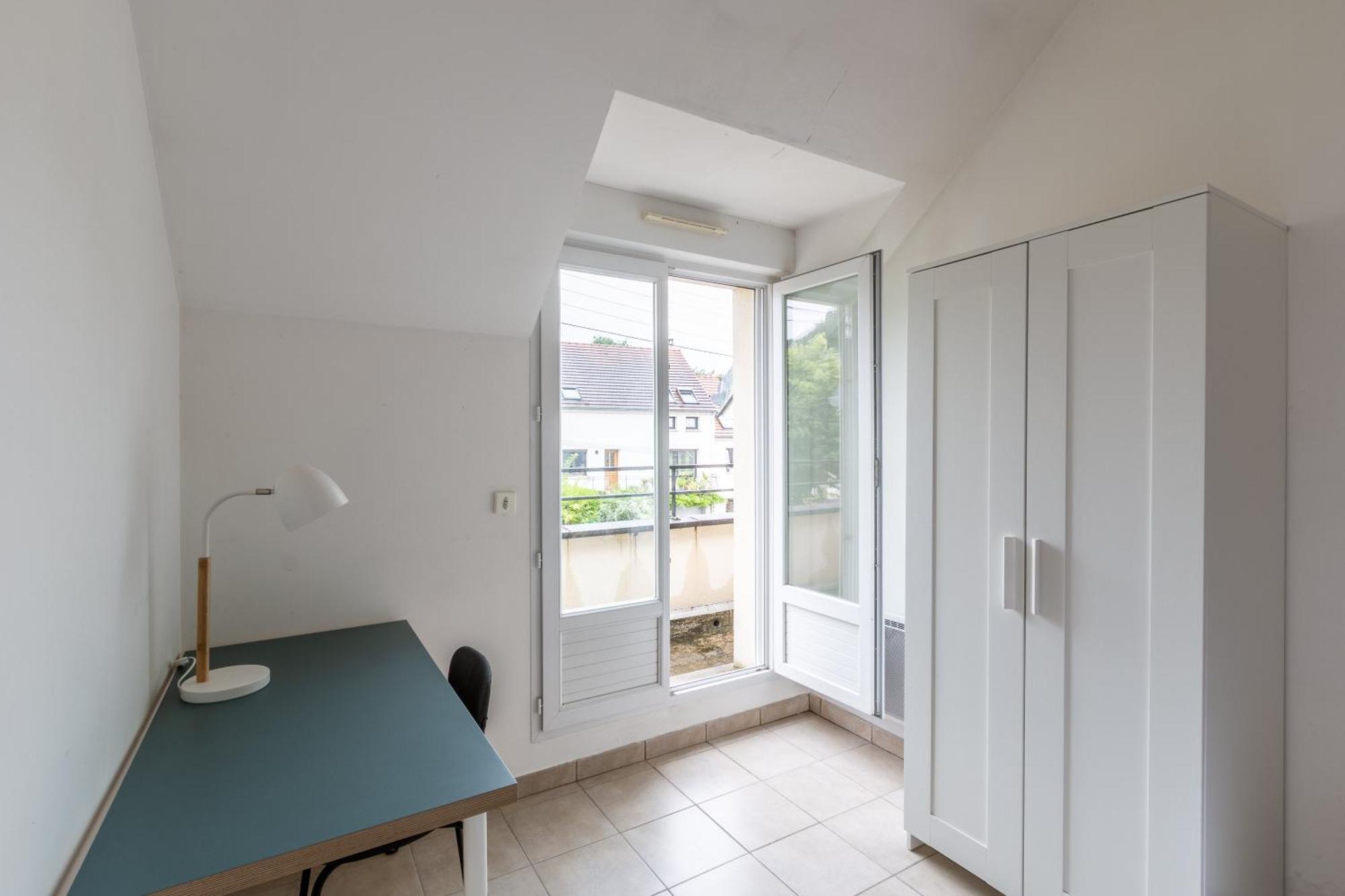 Le Poincare, Proche Gare Rer, Parking, Arrivee Autonome Apartment Palaiseau Exterior photo