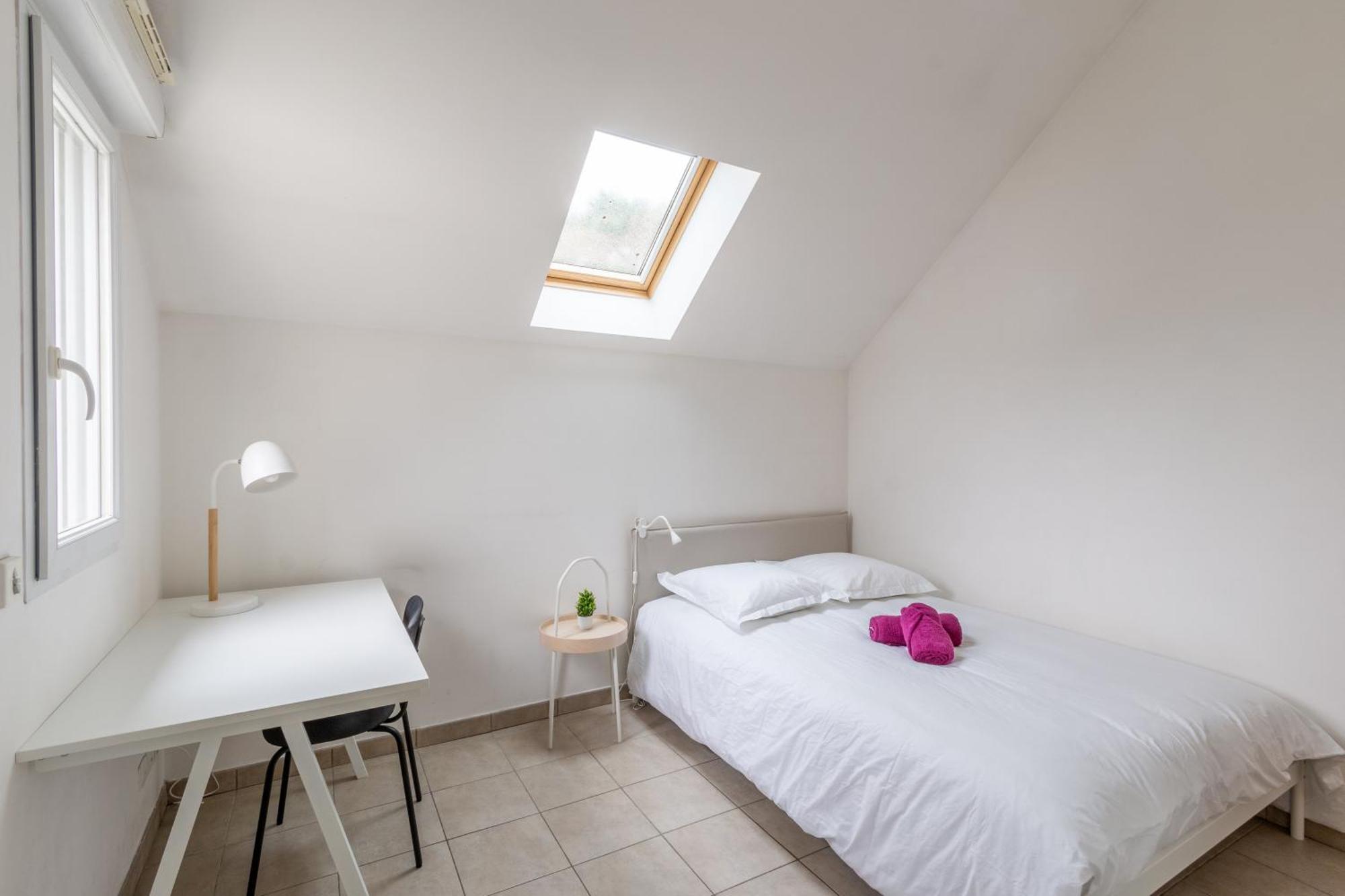 Le Poincare, Proche Gare Rer, Parking, Arrivee Autonome Apartment Palaiseau Exterior photo